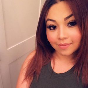 Meet your Posher, Clau